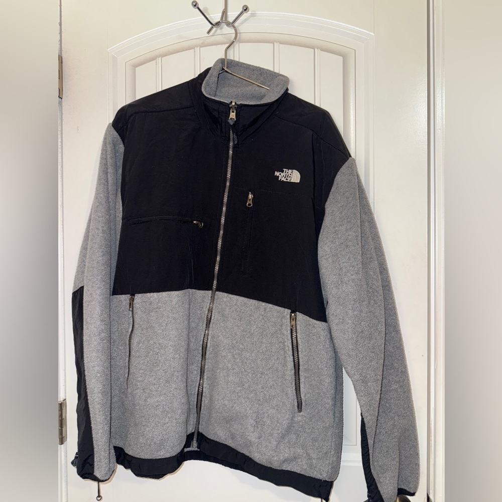 The North Face Men's Black and Gray Performance Jacket